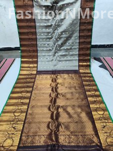 Pure Gadwal Silk Saree with Kanchi Border