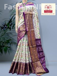 Exclusive Handloom Ikkat Patola Silk Saree with Kanchi Border