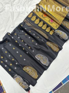 Pure Silk Handloom Butta Border Gadwal Silk Saree