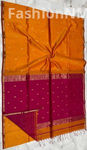 Pure Handloom Maheshwari Saree with V Buti & Small Border
