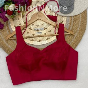 Partywear Sleeveless Blouse With Leaf Neckline