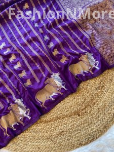 Premium Khadi Crepe Silk Saree with Pichwai /Flamingo Weaving